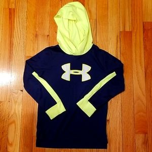 Under Armour long sleeve light weight hoodie